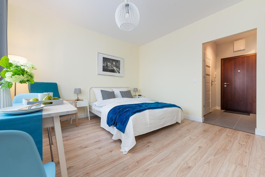 P&O Apartments Westfield Arkadia Варшава Стая снимка